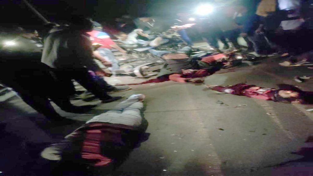 Big Accident : आमने-सामने से भिड़ गए दो बाइक, 5 साल की मासूम सहित तीन की मौत